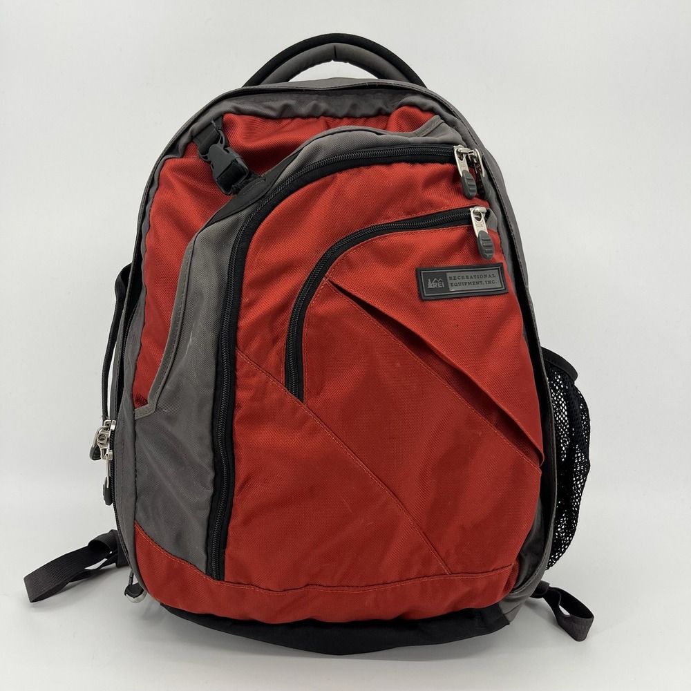 REI Backpack Travel Pack Carry On Hiking Expandable Day Pack Gorpcore Commuter‎